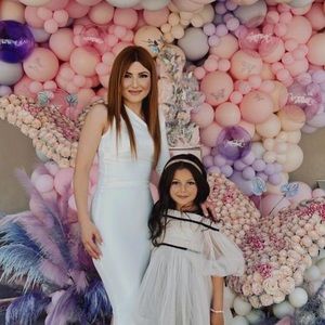 Meet your Posher, Սյուզի